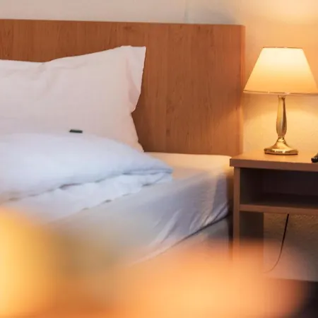 Markgraefler Hof Hotel 2*